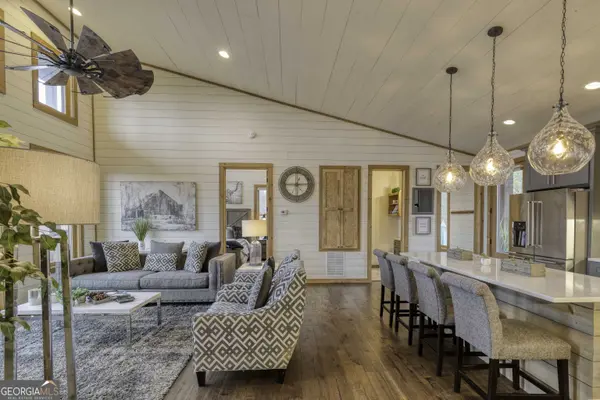 1083 Synacia DR, Mineral Bluff, GA 30559