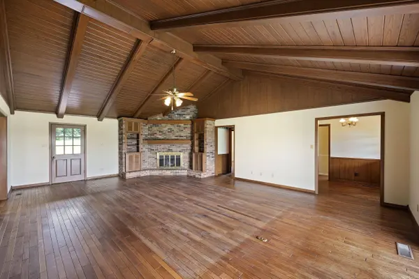 1114 W Gum Log Road, Russellville, AR 72802