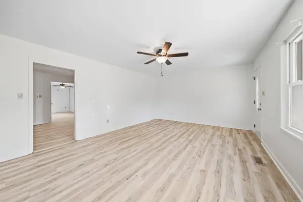 1812 W Center Ave, Searcy, AR 72143