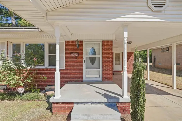 1812 W Center Ave, Searcy, AR 72143
