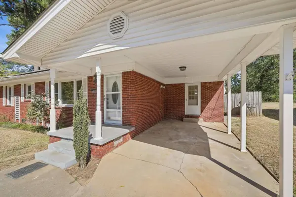 1812 W Center Ave, Searcy, AR 72143