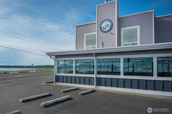 8045 Birch Bay DR, Blaine, WA 98230