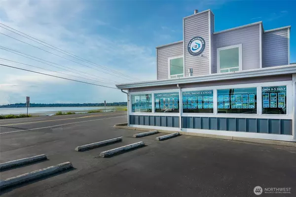 8045 Birch Bay DR, Blaine, WA 98230