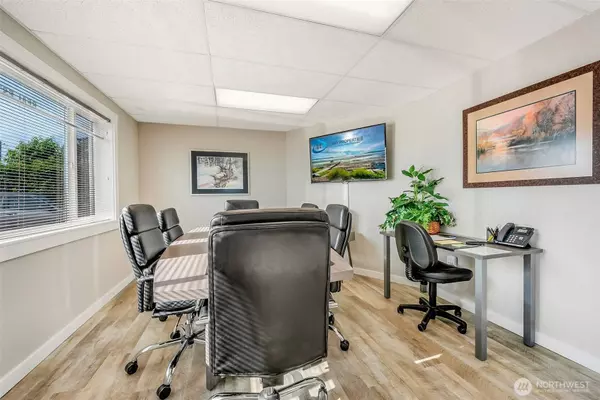 8045 Birch Bay DR, Blaine, WA 98230