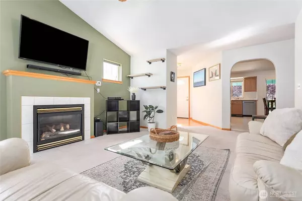 3004 Pacific ST, Bellingham, WA 98226