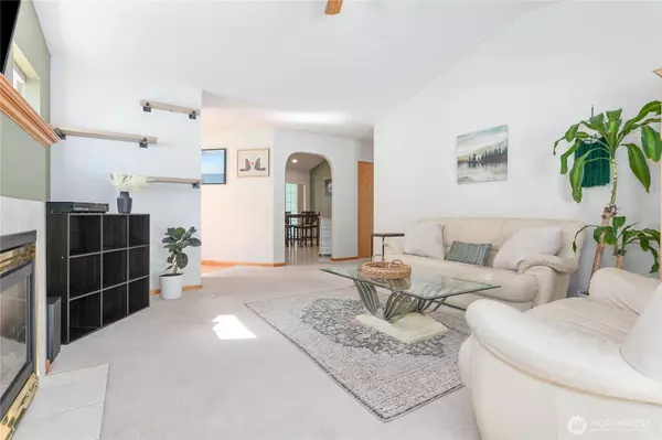 3004 Pacific ST, Bellingham, WA 98226