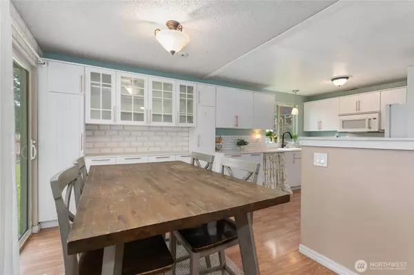 6139 Aquarius AVE, Ferndale, WA 98248