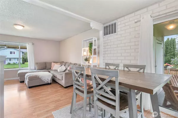 6139 Aquarius AVE, Ferndale, WA 98248