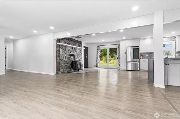 5539 Noon RD, Bellingham, WA 98226