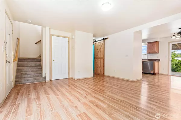 1500 Fruitland DR, Bellingham, WA 98226