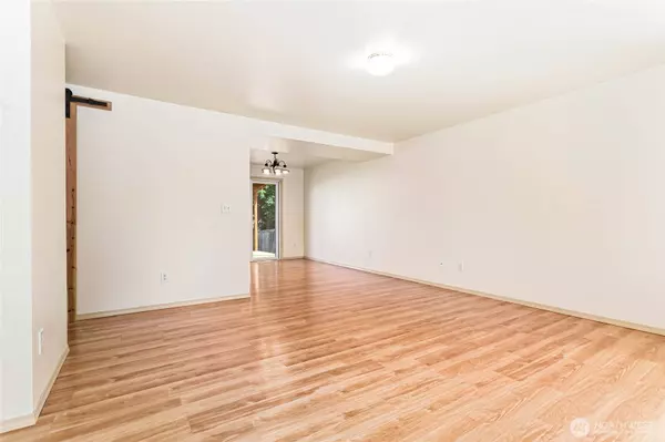 1500 Fruitland DR, Bellingham, WA 98226