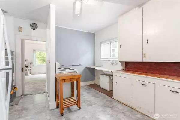 2318 Dean AVE, Bellingham, WA 98225