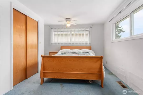 2318 Dean AVE, Bellingham, WA 98225