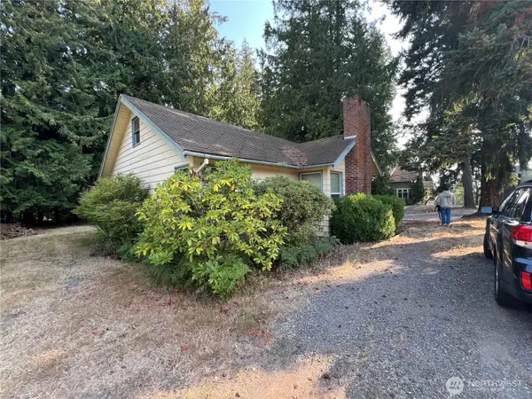 4541 Cable ST, Bellingham, WA 98229