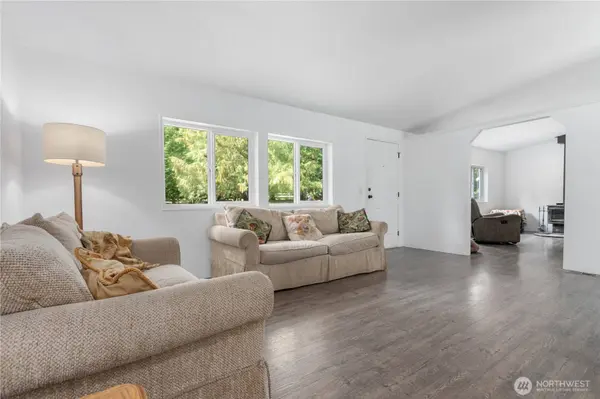 9442 Delta Line RD, Blaine, WA 98230