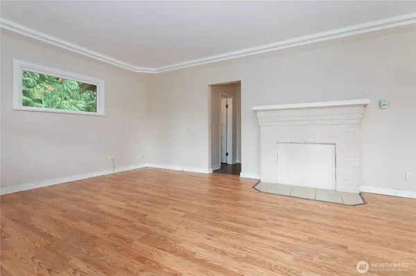 4640 Cable ST, Bellingham, WA 98229