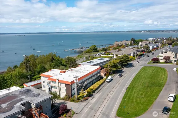1014 11th ST #103, Bellingham, WA 98225