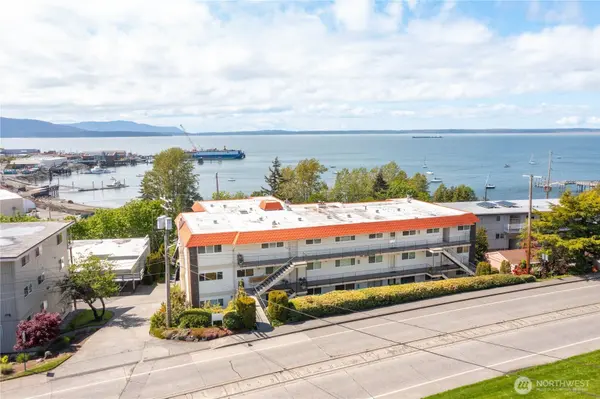 1014 11th ST #103, Bellingham, WA 98225