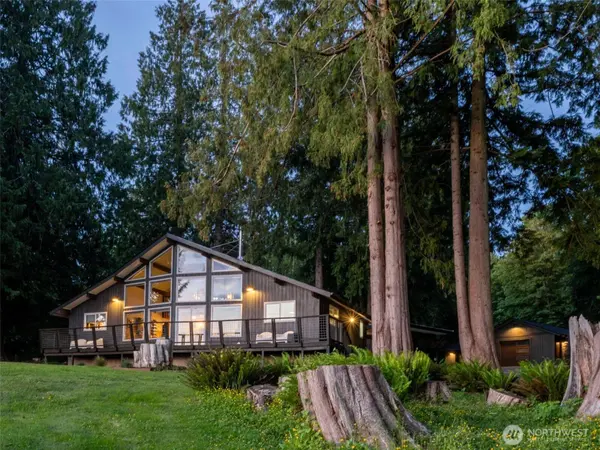 5915 Cedar DR, Bow, WA 98232