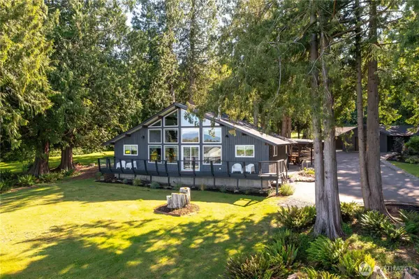 5915 Cedar DR, Bow, WA 98232