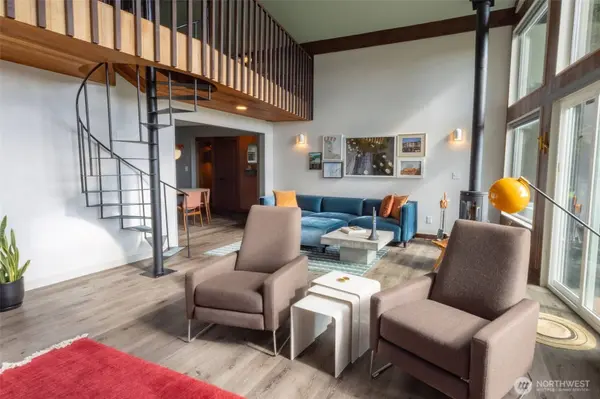 5915 Cedar DR, Bow, WA 98232