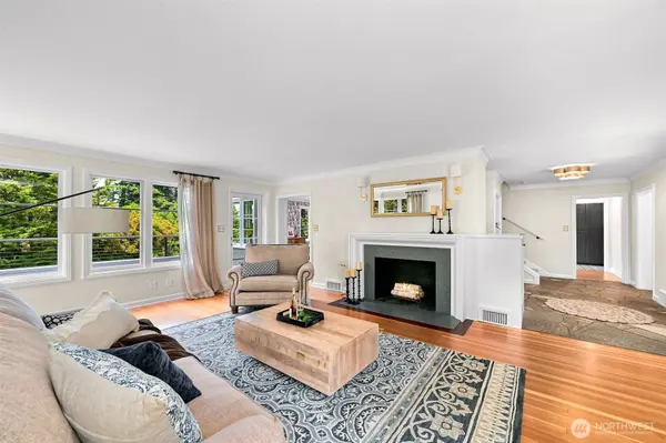 245 Middlefield RD, Bellingham, WA 98225