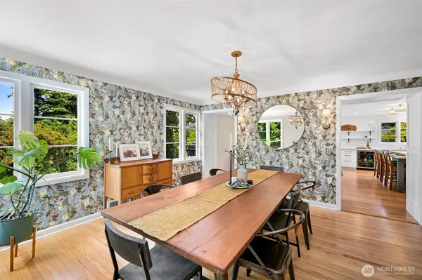 245 Middlefield RD, Bellingham, WA 98225