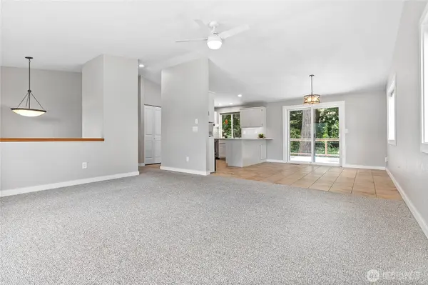 3881 Magrath ST, Bellingham, WA 98226