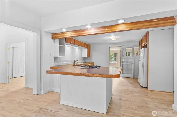 2140 Harris AVE, Bellingham, WA 98225
