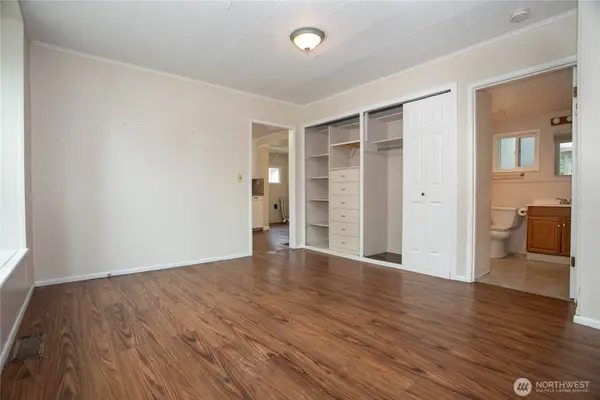 4540 Cable ST, Bellingham, WA 98229