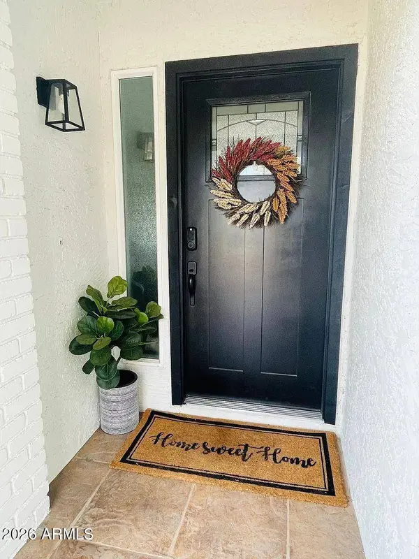 6871 E KINGS Avenue, Scottsdale, AZ 85254