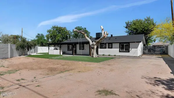 2601 E HARVARD Street E, Phoenix, AZ 85008