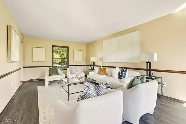 831 River RD, Hinckley, OH 44233