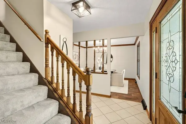 831 River RD, Hinckley, OH 44233