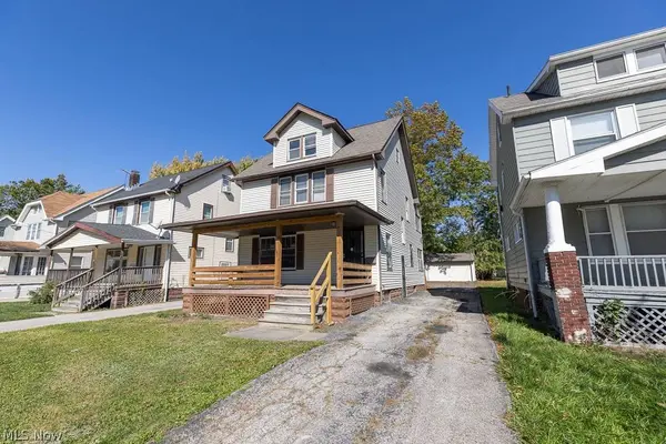 12913 Thornhurst AVE, Garfield Heights, OH 44105