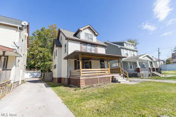 12913 Thornhurst AVE, Garfield Heights, OH 44105