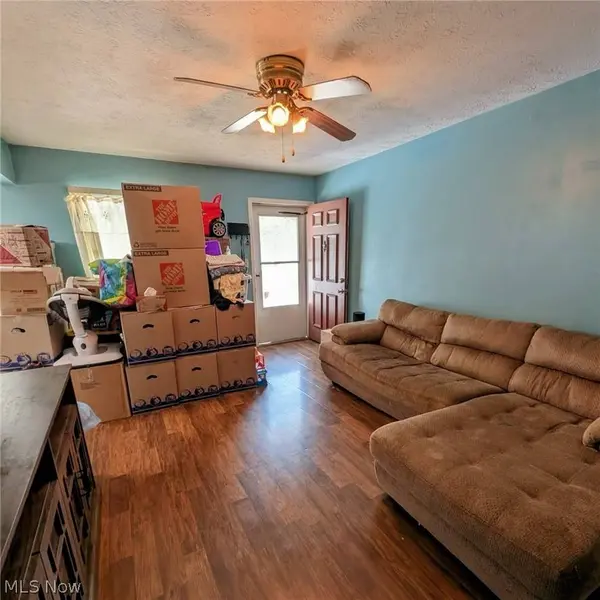 17500 Independence CT #4B, Brook Park, OH 44142