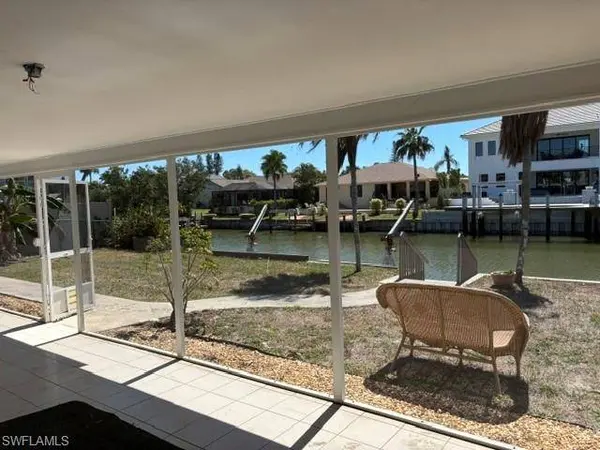 452 Seabee AVE, Naples, FL 34108