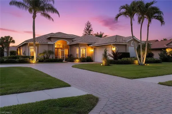 3733 Royal Wood BLVD, Naples, FL 34112