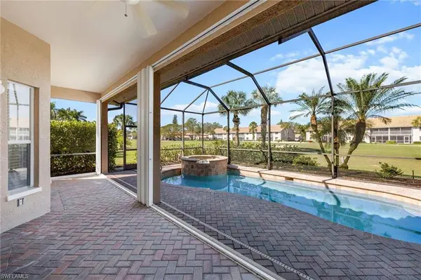 3733 Royal Wood BLVD, Naples, FL 34112