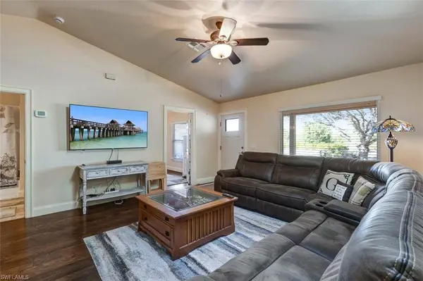 2420 41st AVE NE, Naples, FL 34120