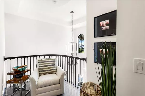 16366 CORSICA WAY #201, Naples, FL 34110