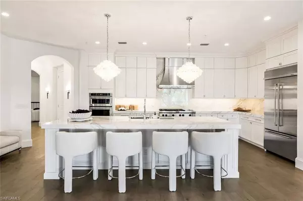 16366 CORSICA WAY #201, Naples, FL 34110