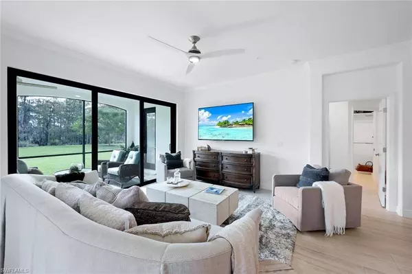 16348 VIANSA WAY #101, Naples, FL 34110