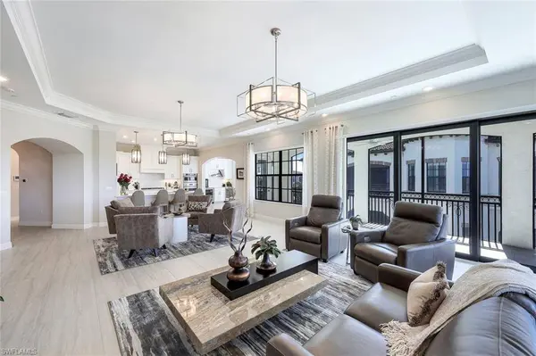 16379 Viansa WAY #301, Naples, FL 34110