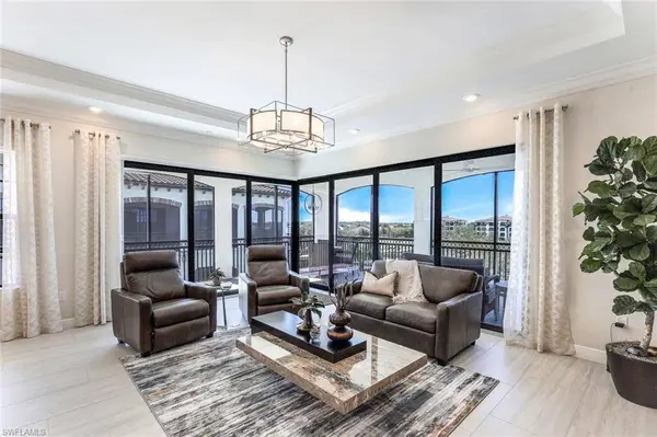 16379 Viansa WAY #301, Naples, FL 34110