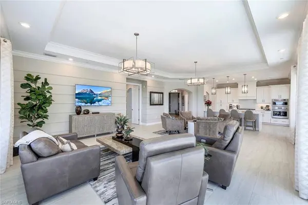 16379 Viansa WAY #301, Naples, FL 34110