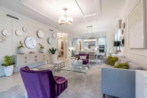 16382 Viansa WAY #3-201, Naples, FL 34110