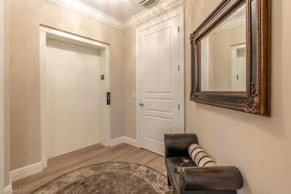 16375 Viansa WAY #102, Naples, FL 34110