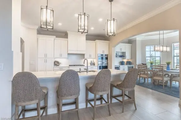 16379 Viansa WAY #301, Naples, FL 34110